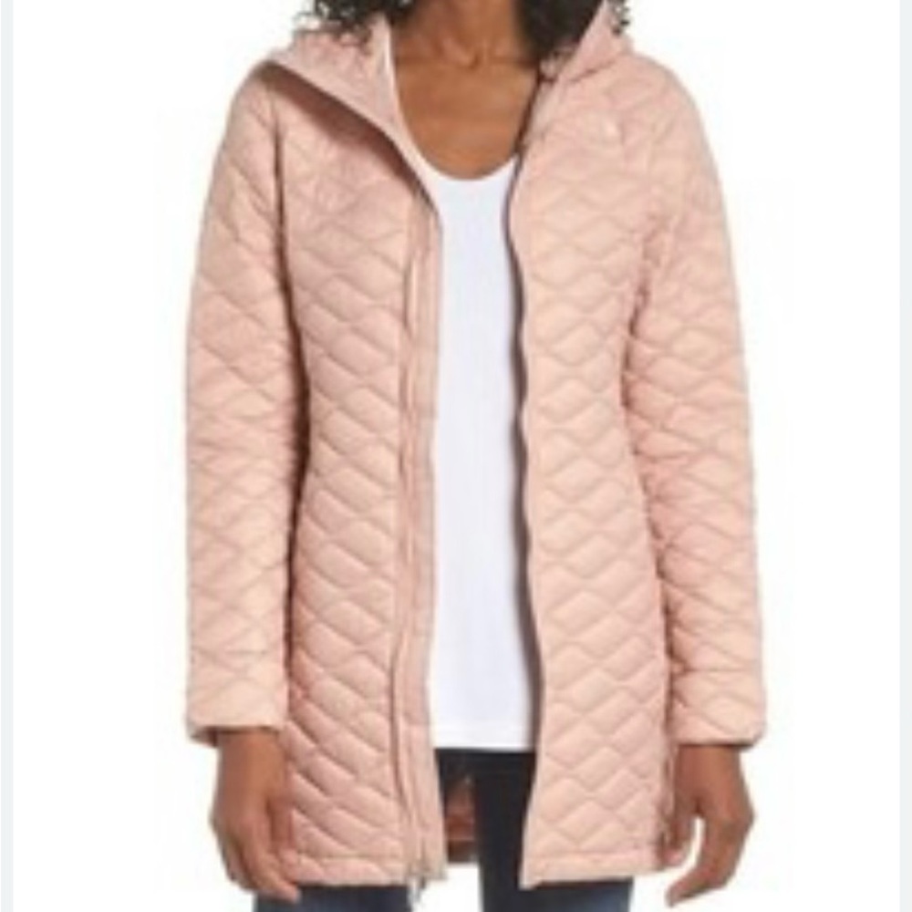The North Face ThermoBall Insulated Hooded
Parka II NWT
